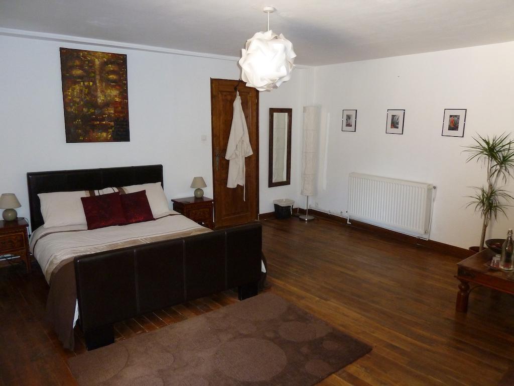 Chaillac Bed & Breakfast Номер фото